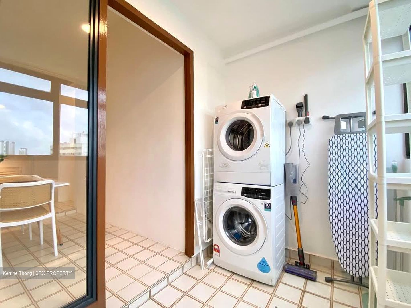 Pine Grove (D21), Condominium #573987961